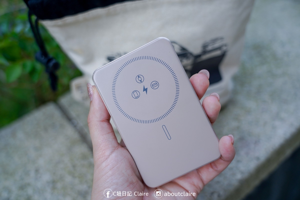 POLYBATT AI 智能溫控行動電源開箱｜看得見溫度與電量，外出更安心的 10000mAh 行動電源