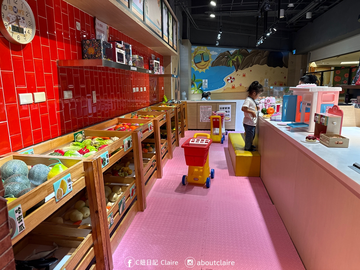 高雄親子景點|義大挖沙咪歡樂親子館,電動車、室內沙坑、互動球池一票玩到底 - 第15張圖 高雄親子景點|義大挖沙咪歡樂親子館,電動車、室內沙坑、互動球池一票玩到底